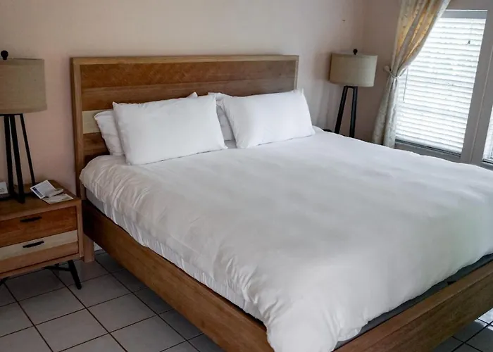 Beach Drive Inn St. Petersburg