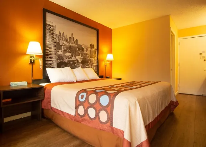 Super 8 By Wyndham Carlisle North Motel