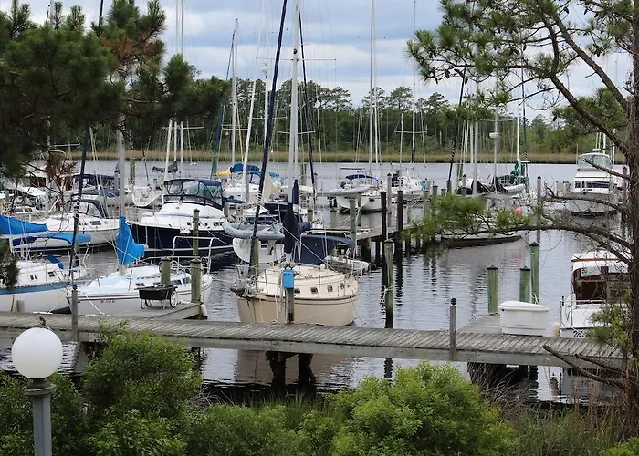 Club Wyndham Fairfield Harbour Hotel New Bern