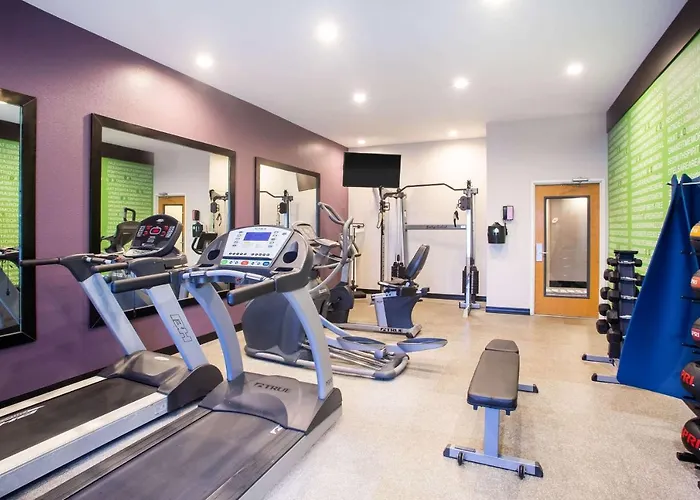 La Quinta Inn & Suits By Wyndham Pontoon Beach Il