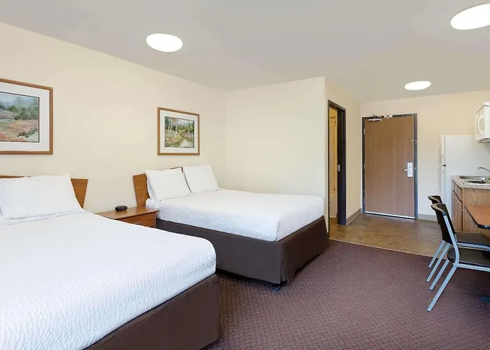 Woodspring Suites Tyler Rose Garden