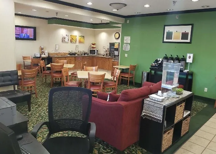 Americinn By Wyndham Hudson