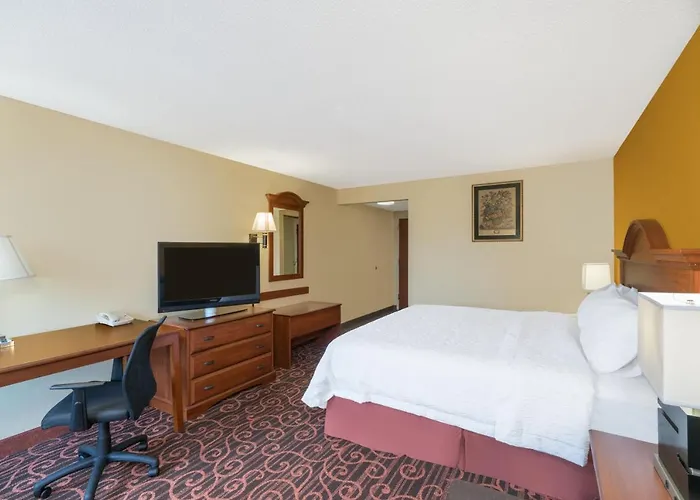 Hamilton Inn Birmingham-Bessemer