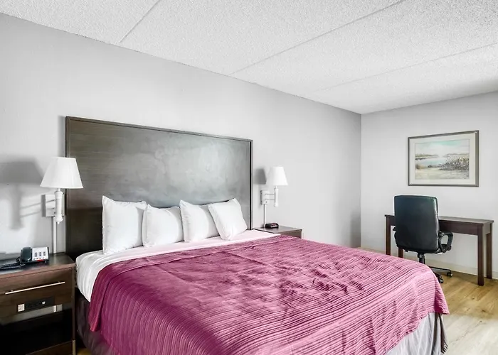 Oyo Hotel Burlington South