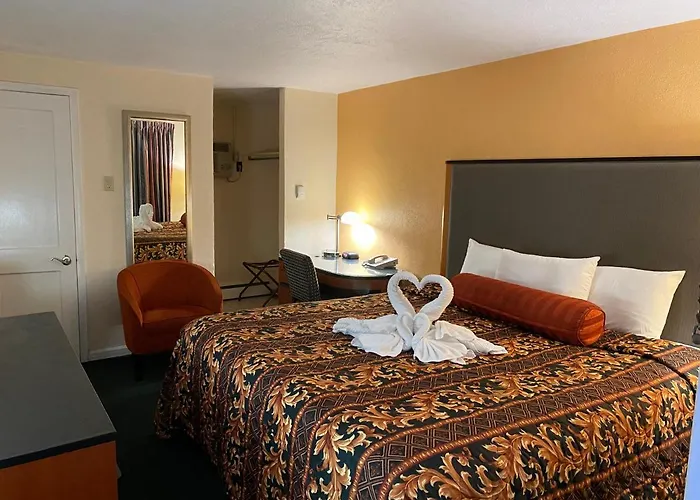 Sentinel Motel West Chester