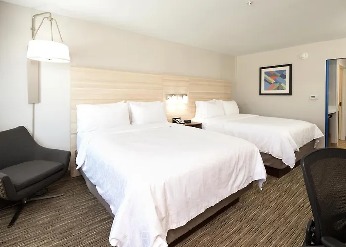 Holiday Inn Express & Suites La Porte By Ihg