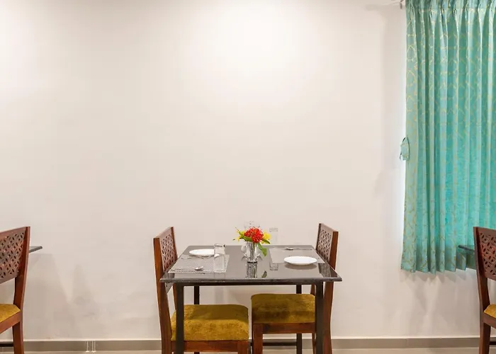 Bijapur (Karnataka) Hotels