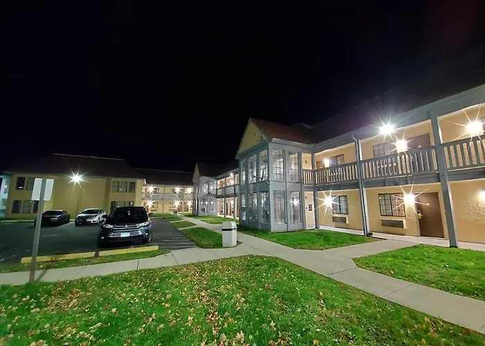 Travel Inn Motel Hartford