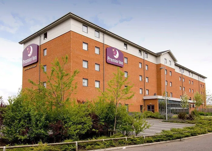 Castleford Hotels