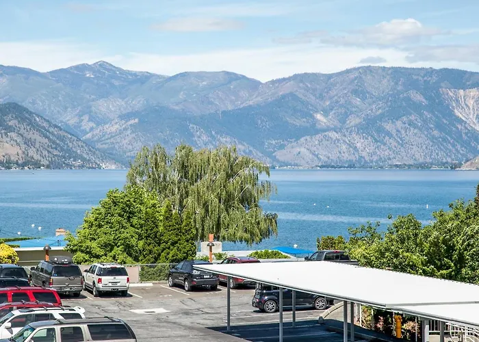 Chelan Resort Waterfront Townhouse