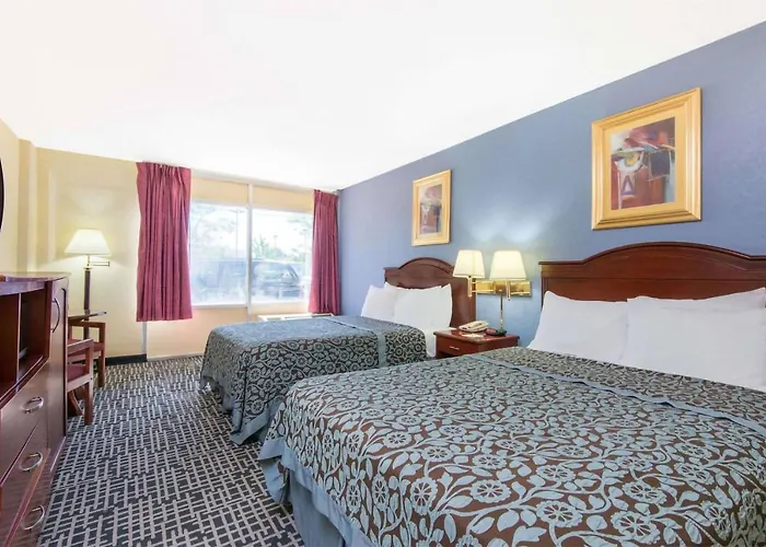 Blue Way Inn & Suites Wichita East