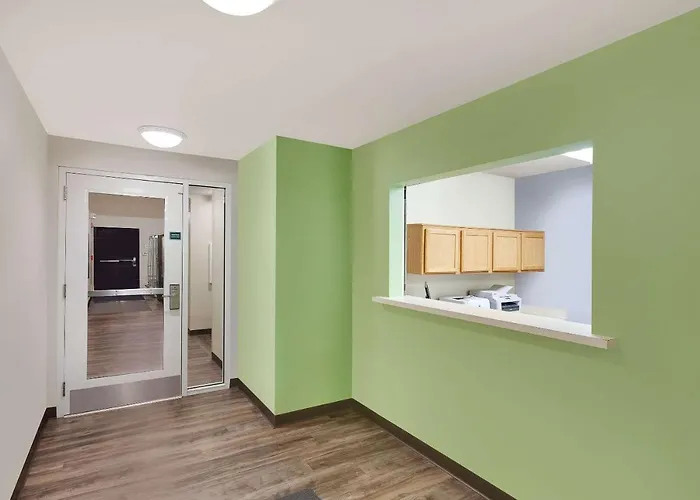 Woodspring Suites Ankeny Des Moines