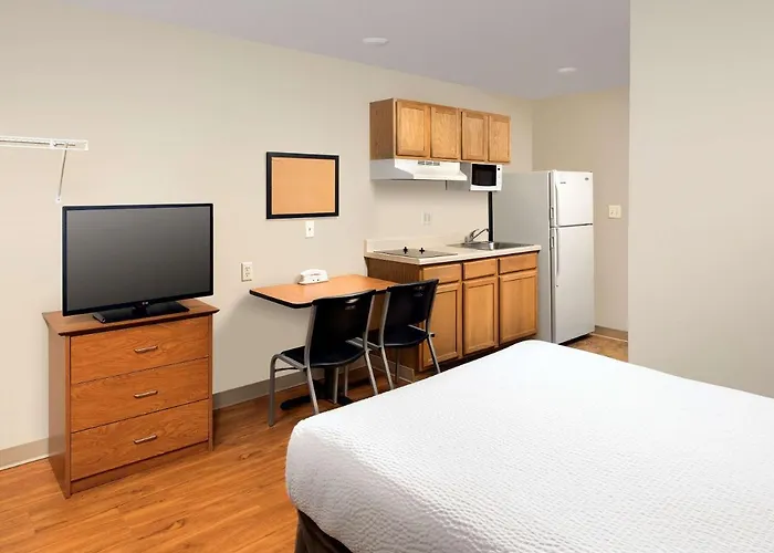 Woodspring Suites Louisville Clarksville