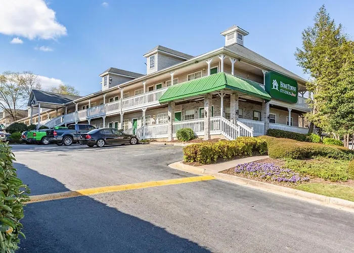 Hometowne Studios By Red Roof Atlanta - Norcross South