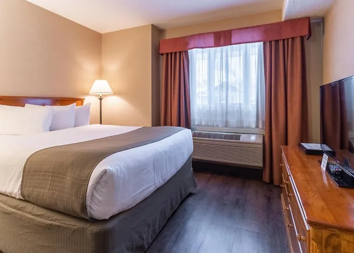 Canmore Inn & Suites