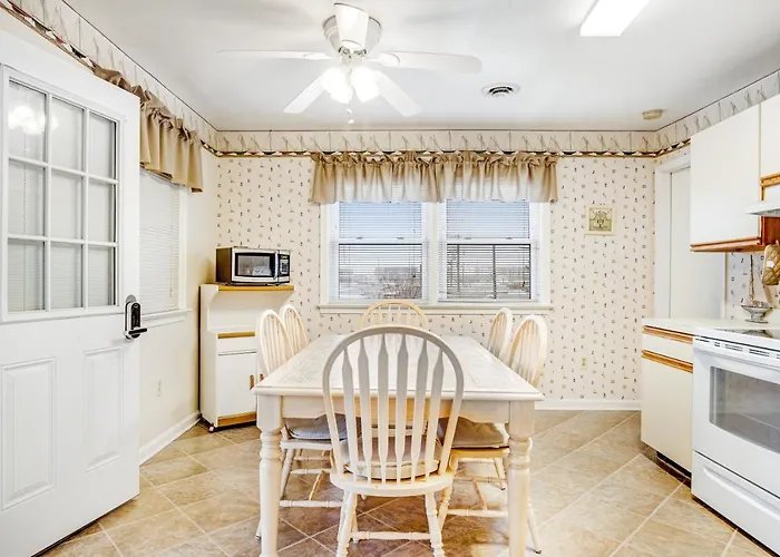 37534 Lighthouse Rd #202 Apartment Fenwick Island