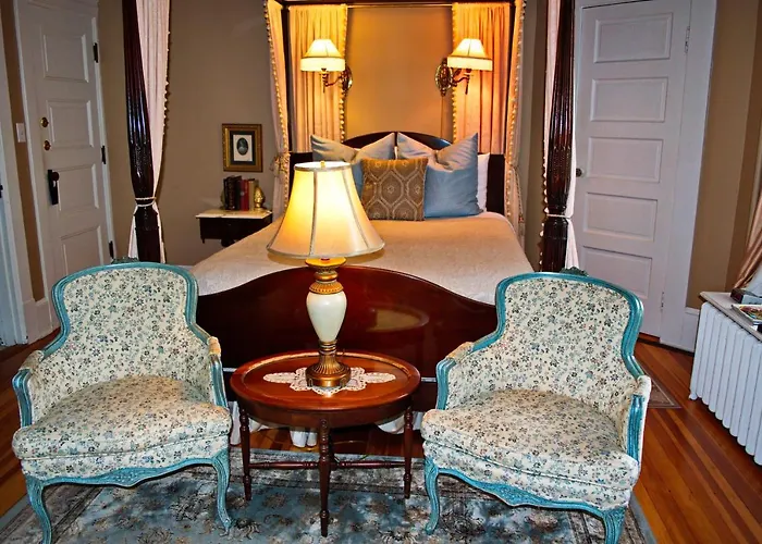 The Lion And The Rose Bed And Breakfast Asheville