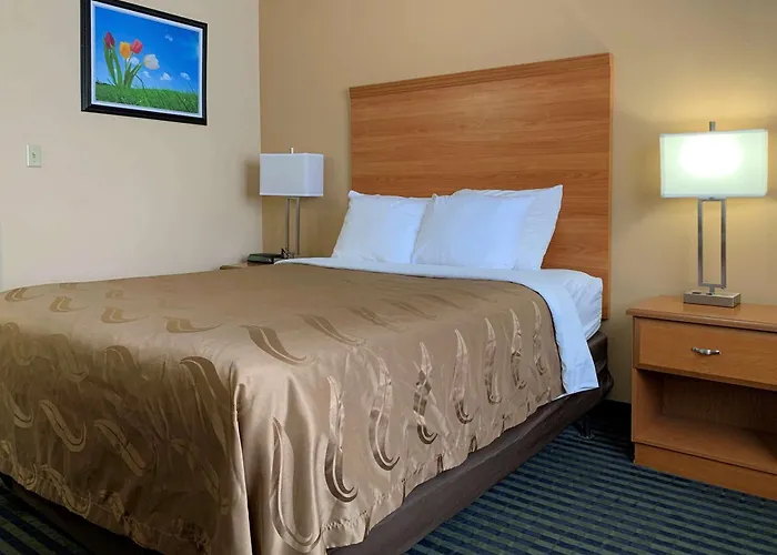 Quality Inn Ottawa Near Starved Rock State Park