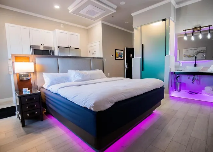 River Sirens Hotel-Contactless Check In Hotel Washington