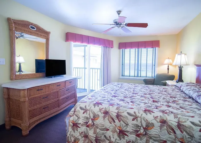 Getaways At Soundside Holiday Beach Resort Pensacola Beach
