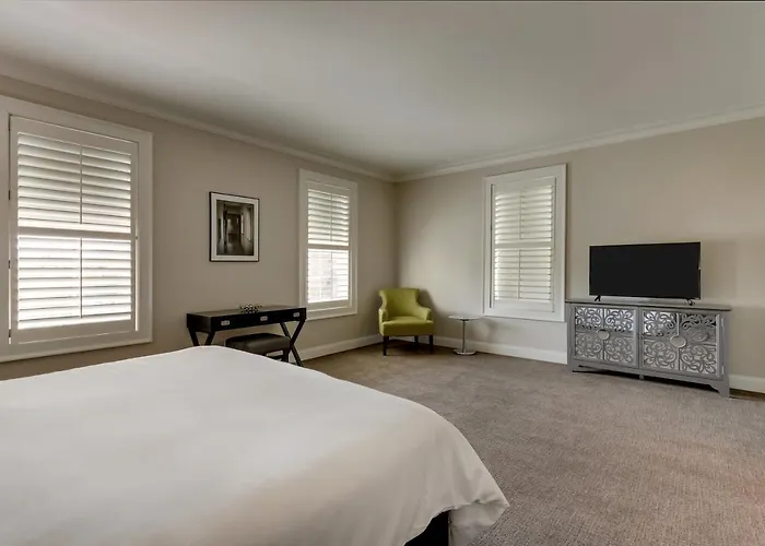 The Mantissa Hotel Hartsville