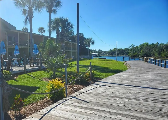 The Port Hotel And Marina Crystal River