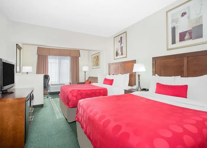 Ramada By Wyndham Denver International Airport