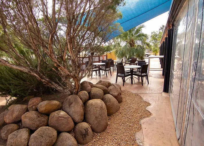 Mundubbera Hotels