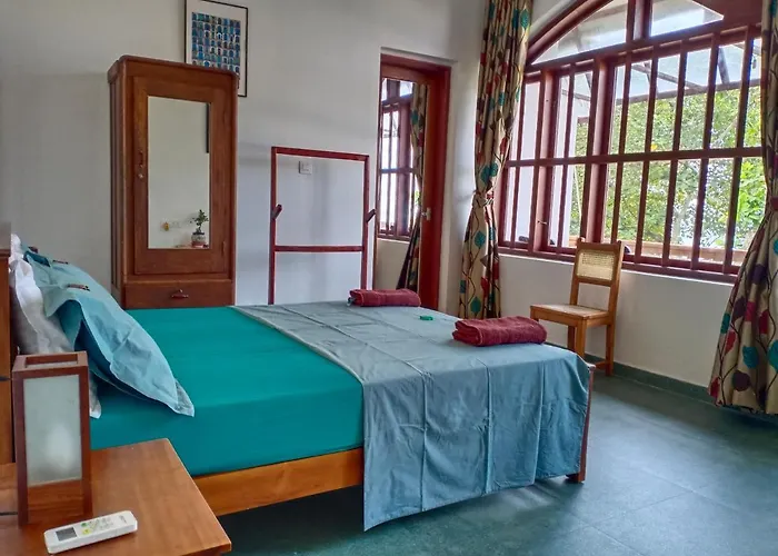 Alappuzha Hotels