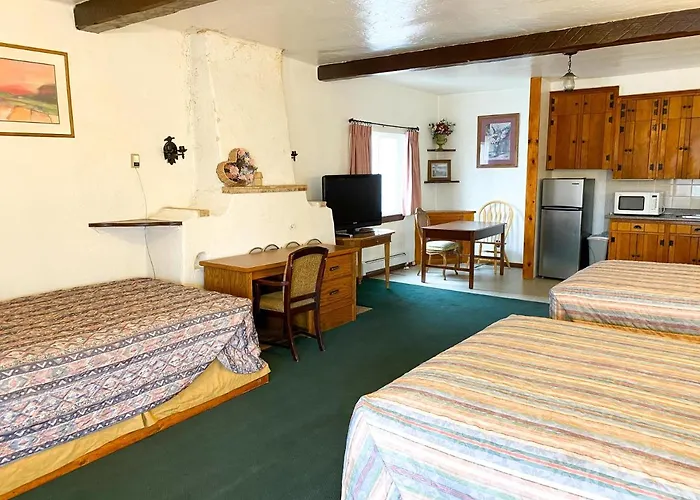 Guest Ranch Motel Cheyenne