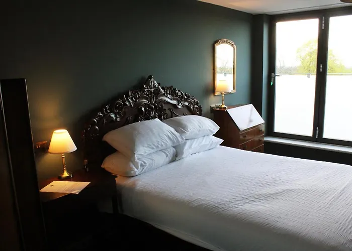 Bedlington Hotels