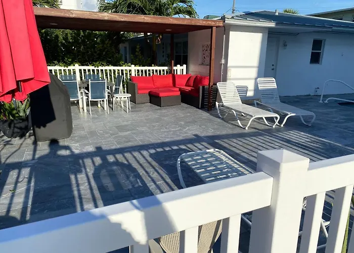 Pelican By The Sea Pompano Beach