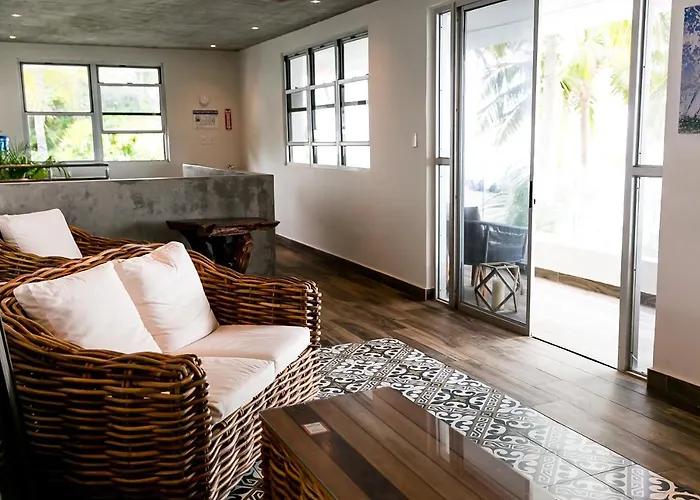 Numero Uno Beach House San Juan