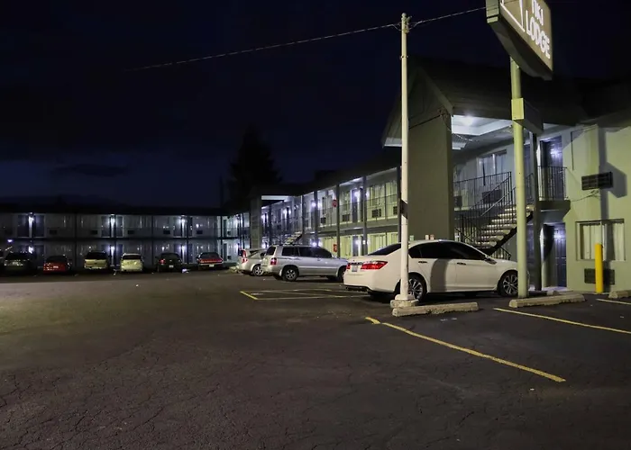 Tiki Lodge Motel Spokane