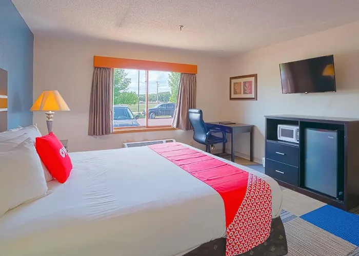 Oyo Hotel Redwood Falls Near Jackpot Casino