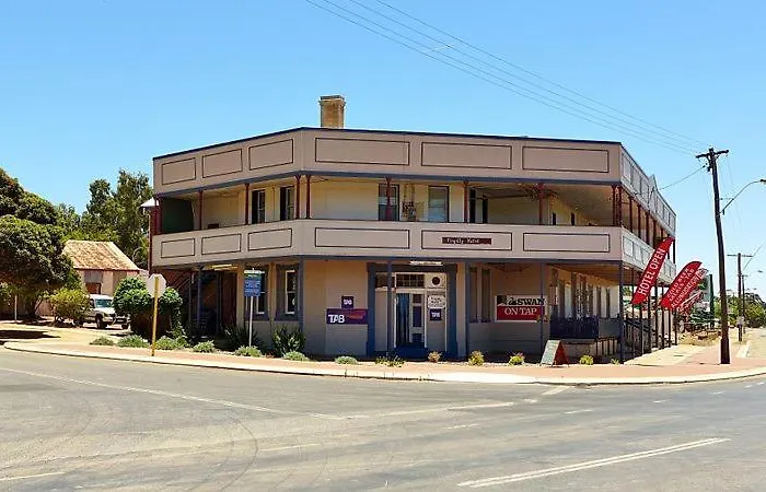 Pingelly Hotels