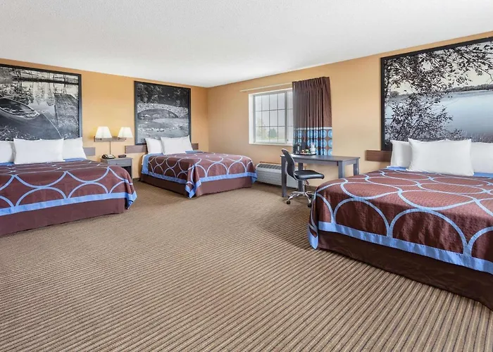 Super 8 By Wyndham Fort Dodge Ia