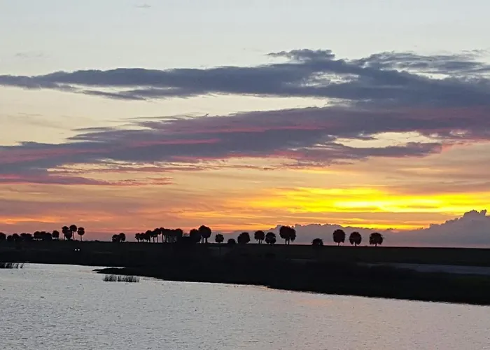 Lakeview Inn & Suites Okeechobee