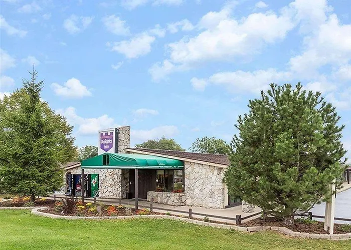 Knights Inn Racine