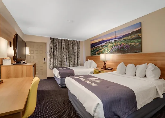 Days Inn & Suites By Wyndham Needles