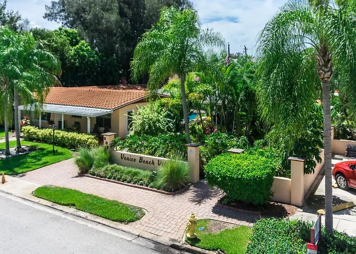 Tropical Villas Of Venice Beach