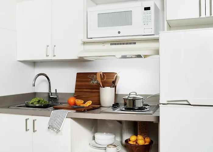 Intown Suites Extended Stay Columbus Ga