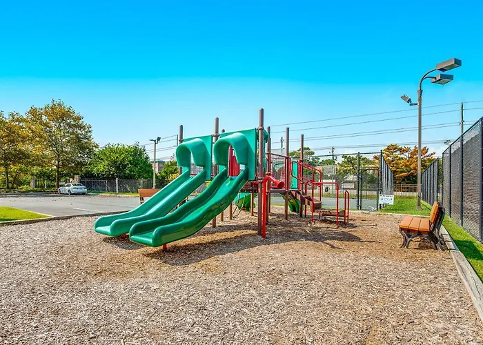 Sea Colony -- 812 Harbour House Apartment Bethany Beach