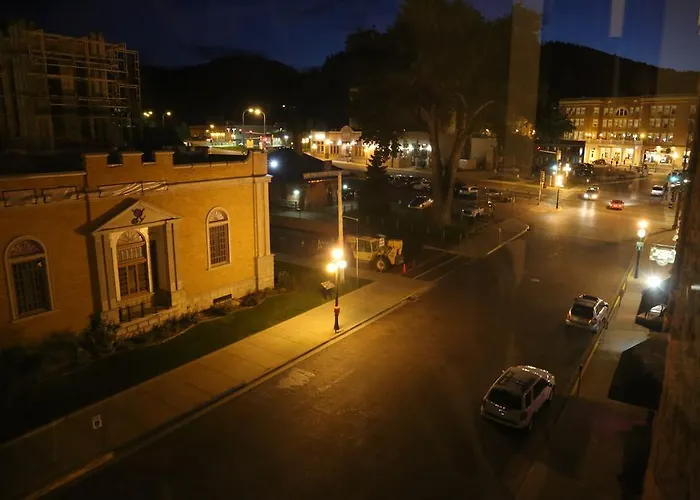 Martin & Mason Hotel Deadwood