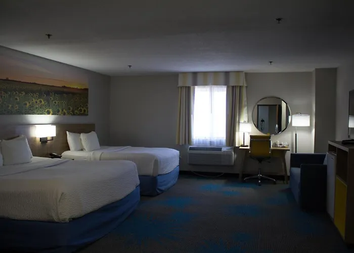 Days Inn By Wyndham Colby