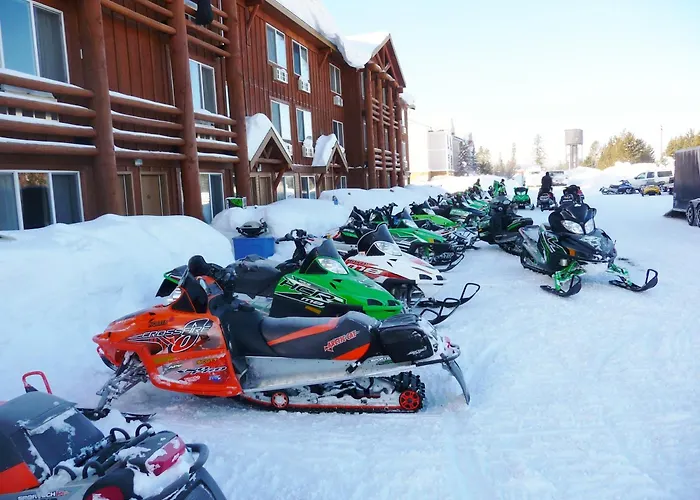 West Yellowstone Hotels