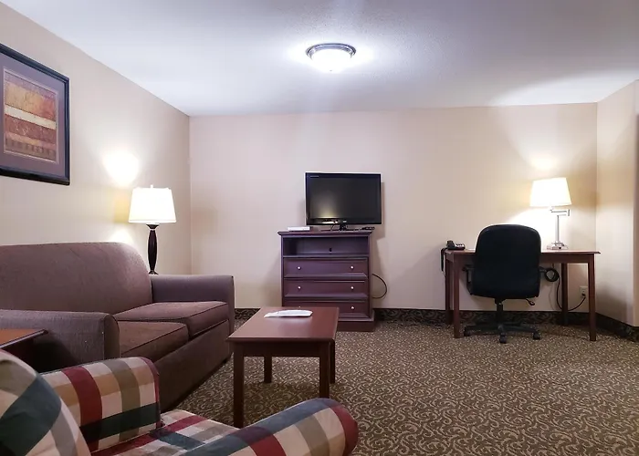 Quality Inn & Suites Black River Falls I-94