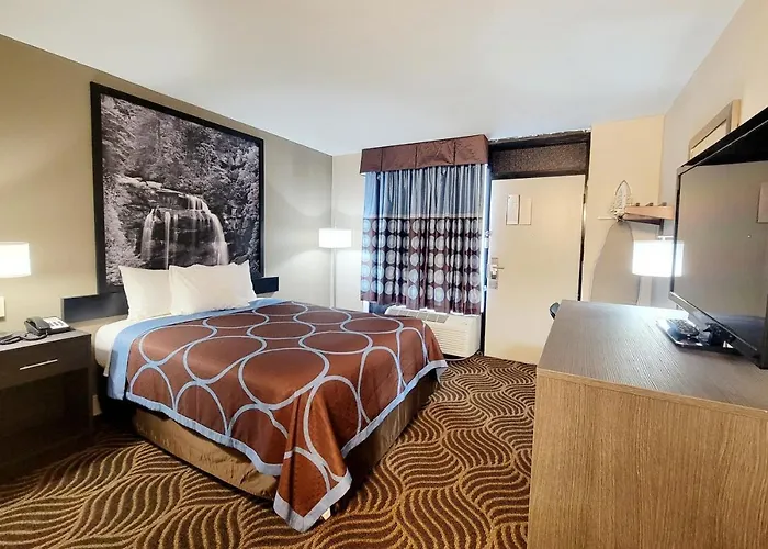 Super 8 By Wyndham Marion Nc Hotel