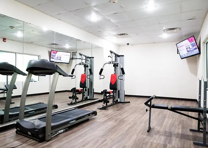 Blisspoint Inn & Suites Marion