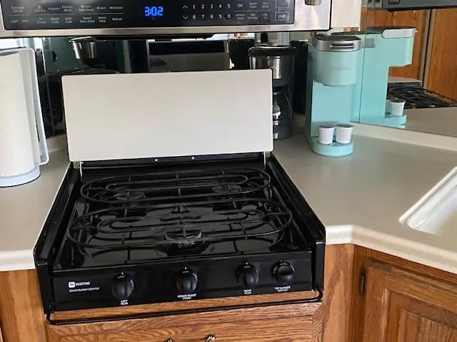 Zion Rv Stone Pool Inn, Pets Stay Free, Fenced In Yard, Relaxing Waterfall! St. George